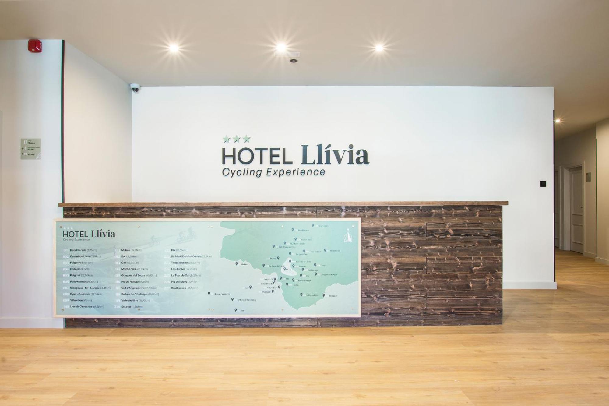 Hotel Ливия Екстериор снимка